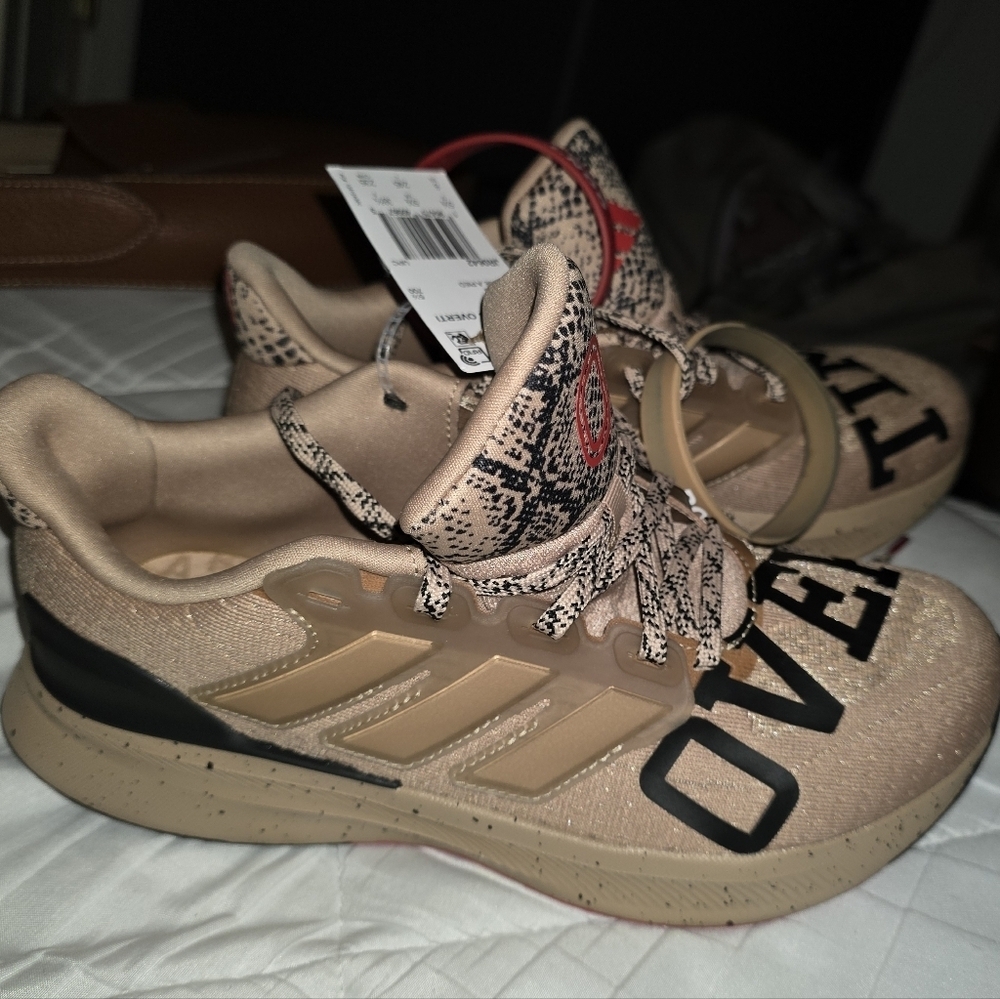 Adidas UltraRun 5 J Overtime Size 6 - Picture 3 of 10
